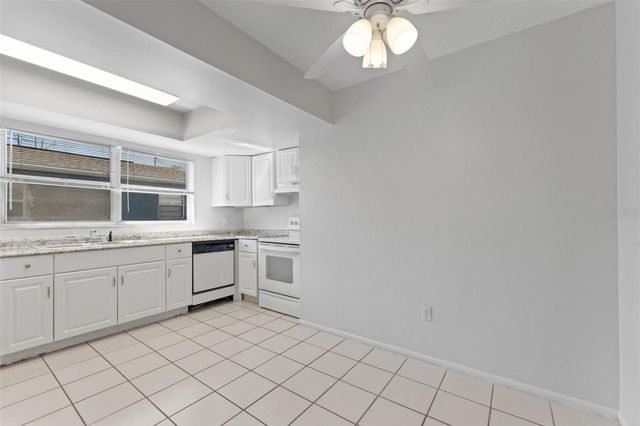 669 52ND AVENUE S, St Petersburg, FL 33705