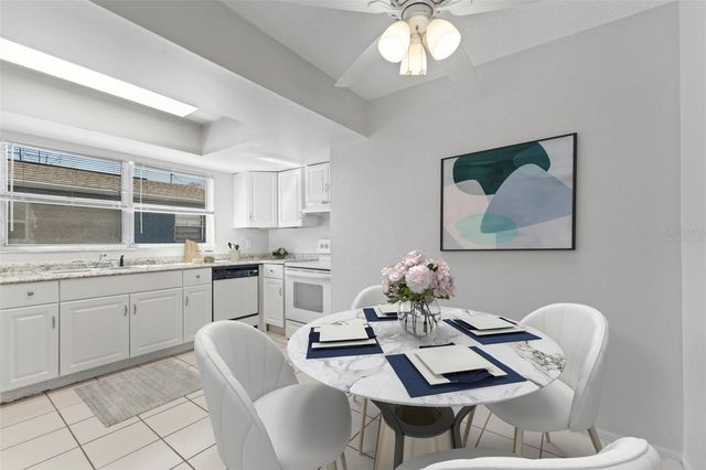 669 52ND AVENUE S, St Petersburg, FL 33705