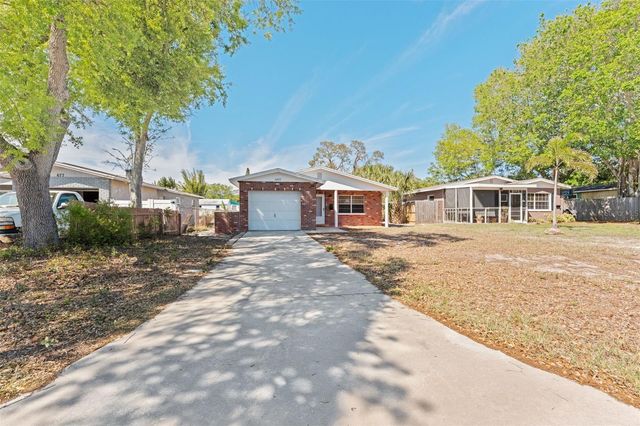 669 52ND AVENUE S, St Petersburg, FL 33705