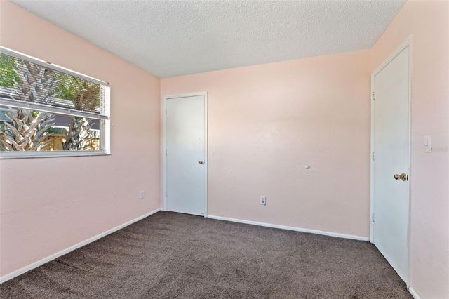 669 52ND AVENUE S, St Petersburg, FL 33705