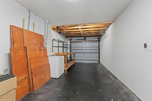 669 52ND AVENUE S, St Petersburg, FL 33705