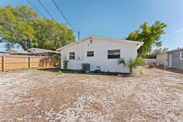 669 52ND AVENUE S, St Petersburg, FL 33705