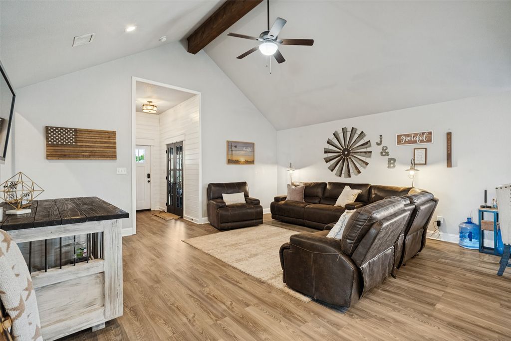 2324 Creek Drive, Granbury, TX 76048 — photo 3