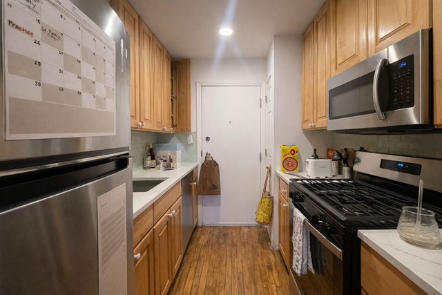 681.5 W Wrightwood Avenue 1E, Chicago, IL 60614