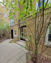 681.5 W Wrightwood Avenue 1E, Chicago, IL 60614