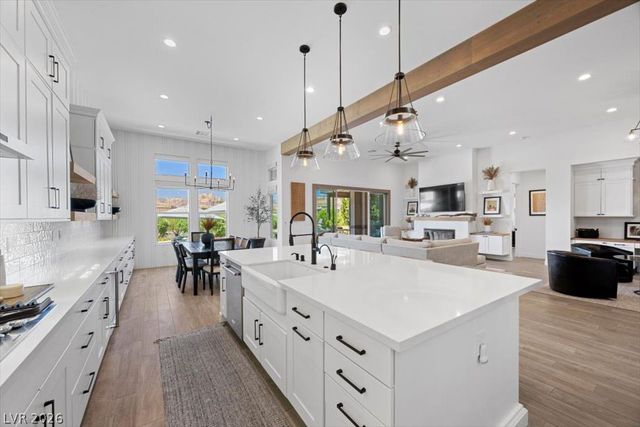 12509 Skyracer Drive, Las Vegas, NV 89138
