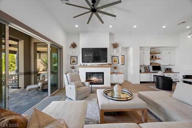 12509 Skyracer Drive, Las Vegas, NV 89138