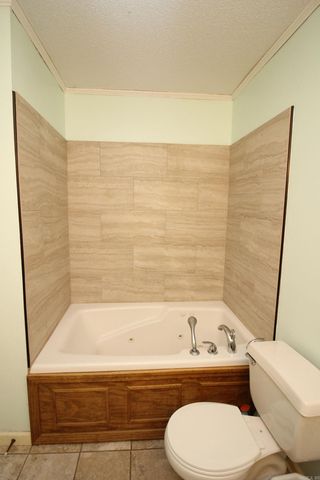 1201 Daniel Dr., Paragould, AR 72450