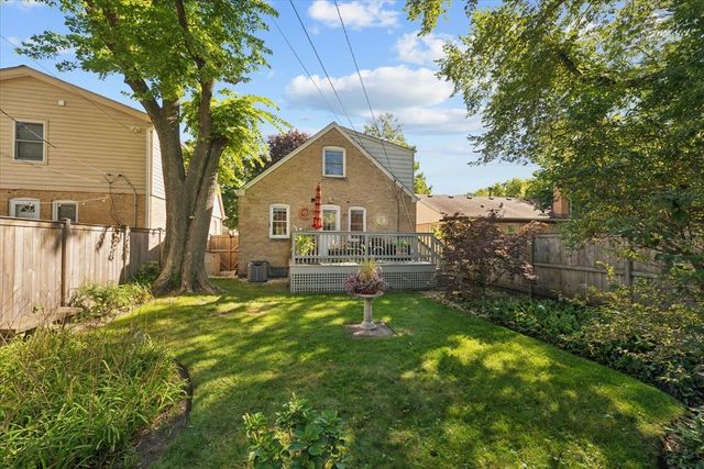 216 Richmond Street, Evanston, IL 60202