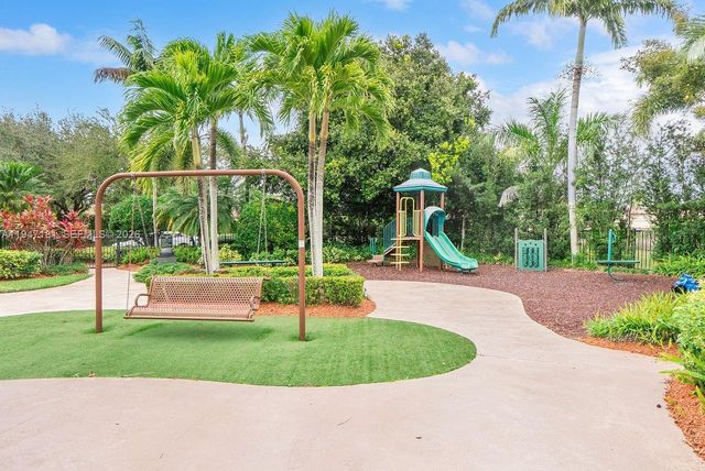 4113 NE 22nd Ln, Homestead, FL 33033