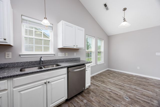 151 Heath Dr., Longs, SC 29568