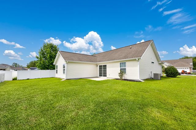 151 Heath Dr., Longs, SC 29568