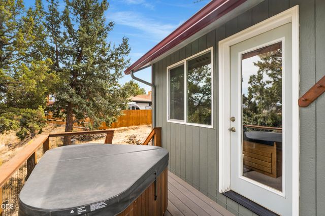 6040 SW Shad Road, Terrebonne, OR 97760