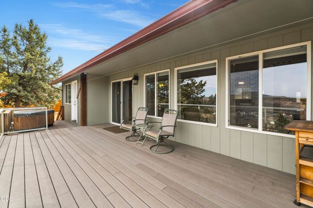 6040 SW Shad Road, Terrebonne, OR 97760