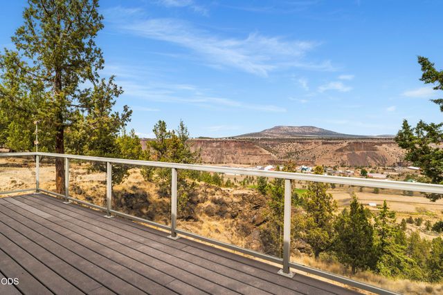 6040 SW Shad Road, Terrebonne, OR 97760