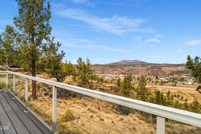 6040 SW Shad Road, Terrebonne, OR 97760