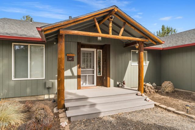 6040 SW Shad Road, Terrebonne, OR 97760