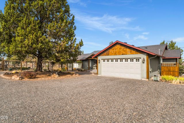 6040 SW Shad Road, Terrebonne, OR 97760