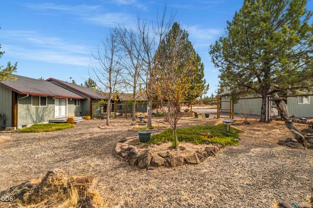 6040 SW Shad Road, Terrebonne, OR 97760