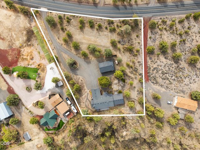 6040 SW Shad Road, Terrebonne, OR 97760
