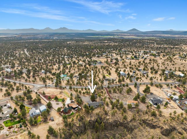 6040 SW Shad Road, Terrebonne, OR 97760