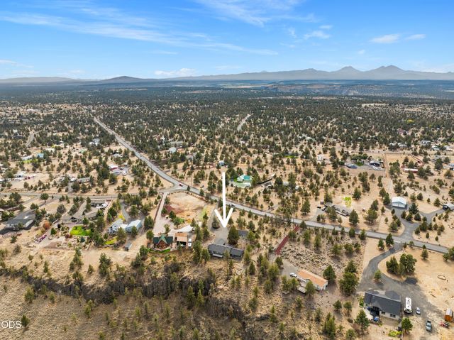 6040 SW Shad Road, Terrebonne, OR 97760