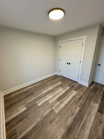 208 Derek Ct, Portland, TN 37148