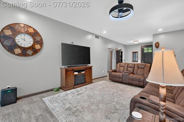 16511 Shadow Lane, Linden, MI 48451