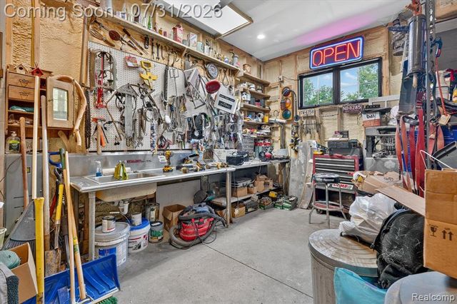 16511 Shadow Lane, Linden, MI 48451