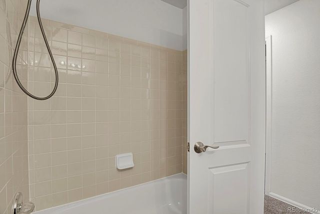 4132 S Richfield Way, Aurora, CO 80013