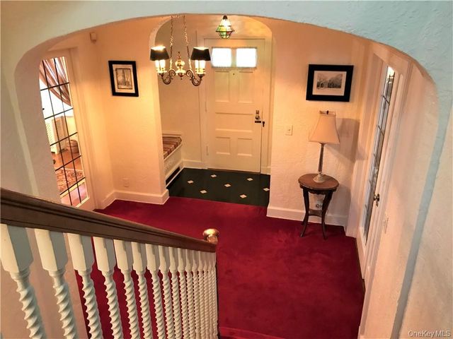 130 E Cedar Street, Fleetwood, NY 10552