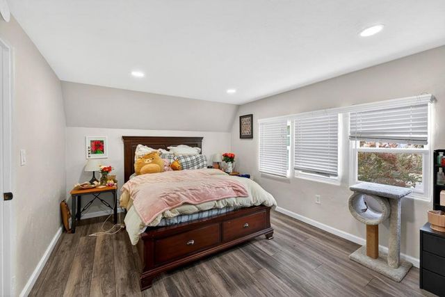 410 Pine Avenue, Pacific Grove, CA 93950