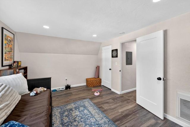 410 Pine Avenue, Pacific Grove, CA 93950