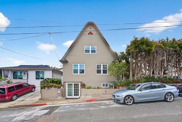 410 Pine Avenue, Pacific Grove, CA 93950