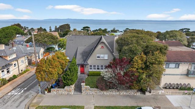 410 Pine Avenue, Pacific Grove, CA 93950