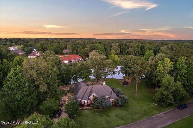 6 Red Head Point, Raymond, MS 39154