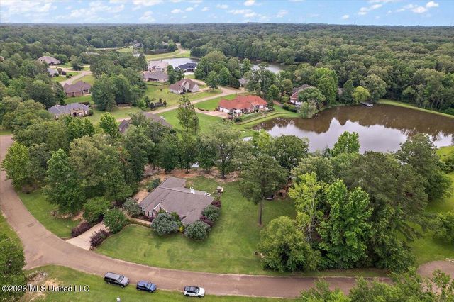 6 Red Head Point, Raymond, MS 39154