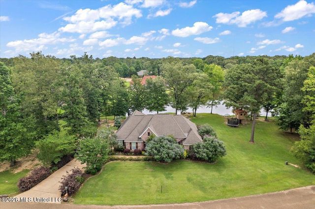 6 Red Head Point, Raymond, MS 39154