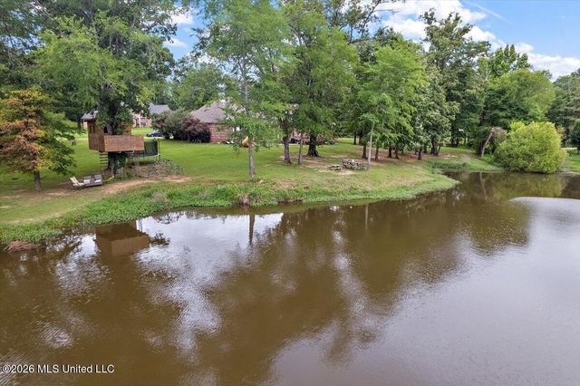 6 Red Head Point, Raymond, MS 39154