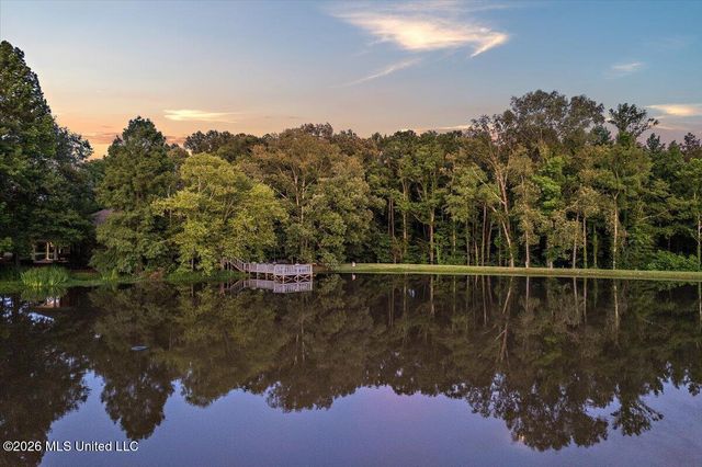 6 Red Head Point, Raymond, MS 39154