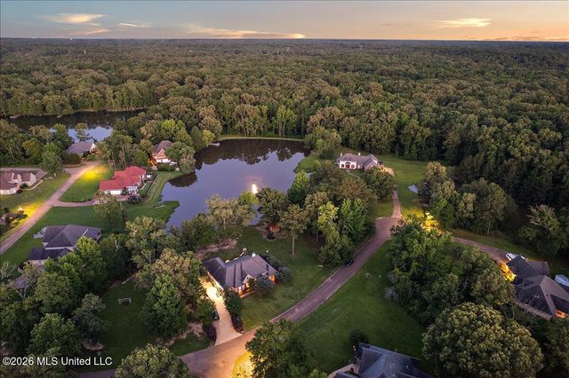 6 Red Head Point, Raymond, MS 39154