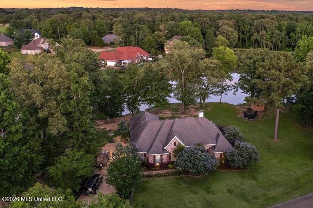 6 Red Head Point, Raymond, MS 39154