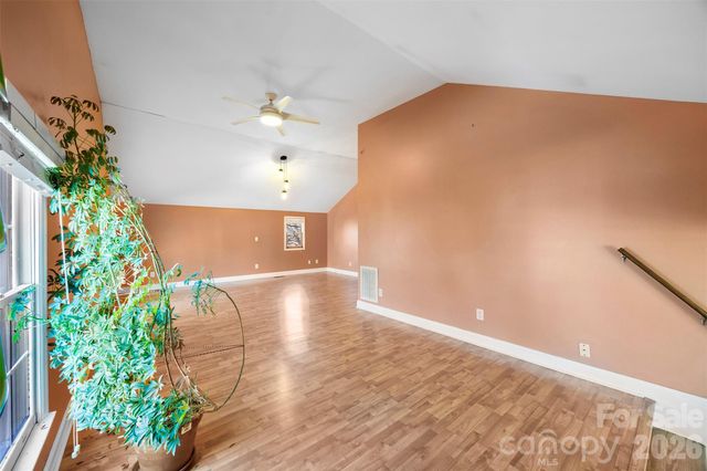 601 Elmwood Circle, Dallas, NC 28034