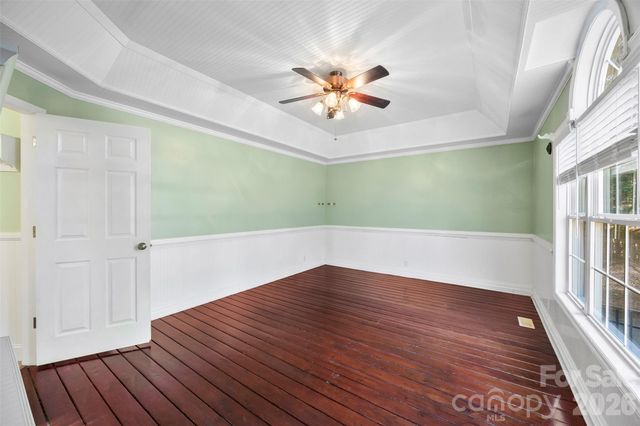 601 Elmwood Circle, Dallas, NC 28034