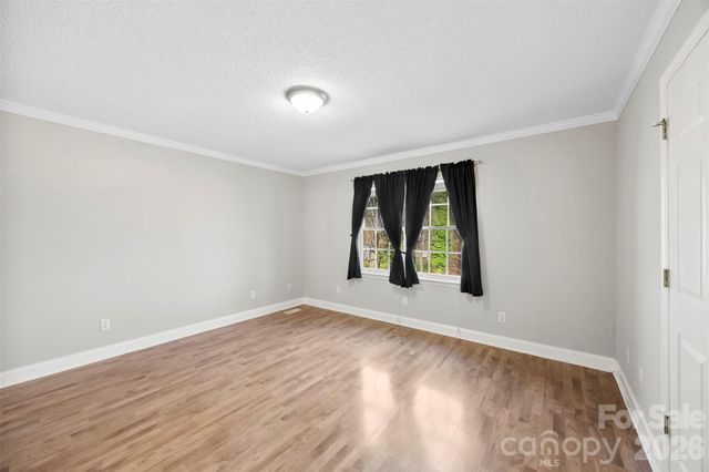 601 Elmwood Circle, Dallas, NC 28034