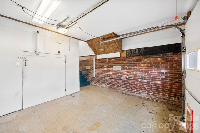 601 Elmwood Circle, Dallas, NC 28034