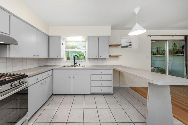 1412 OAK HAVEN DRIVE, Safety Harbor, FL 34695