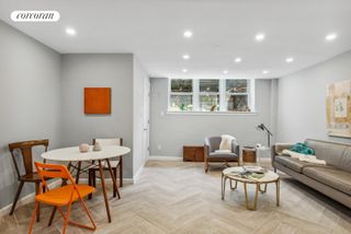 400 E 17th Street # 102, New York City, NY 11226