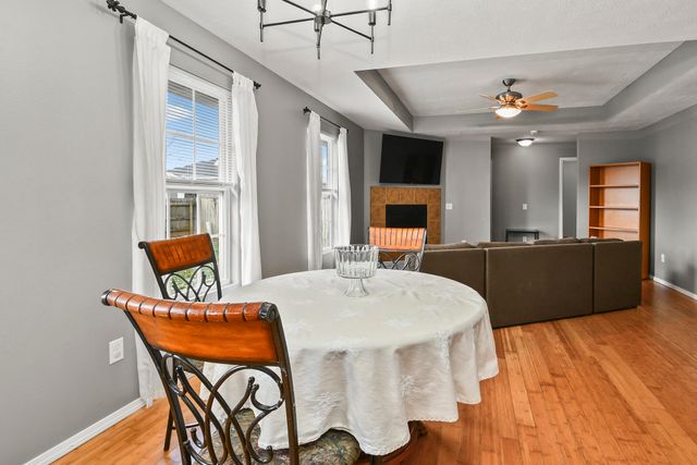 2504 W Brook Ridge Street, Springfield, MO 65803