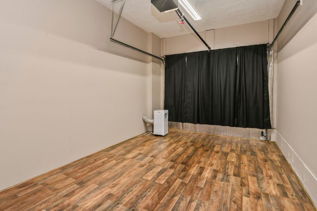 2504 W Brook Ridge Street, Springfield, MO 65803